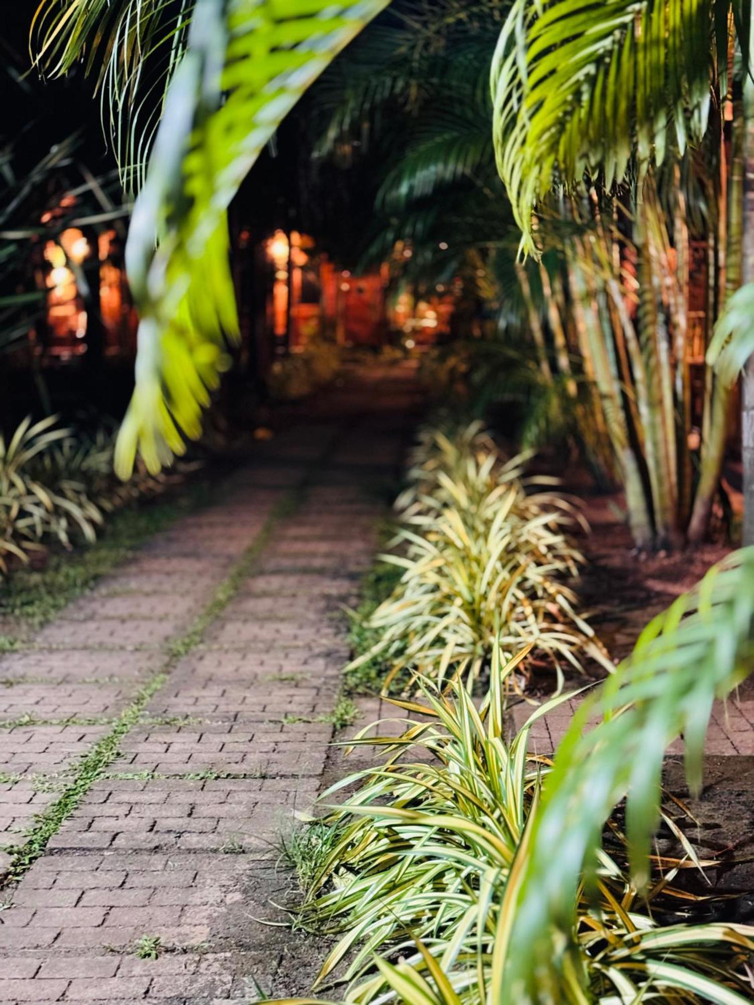 Sasvi Cabana Trincomalee Ngoại thất bức ảnh
